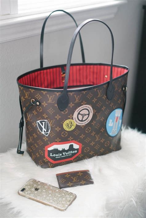 louis vuitton neverfull price|Neverfull Bandoulière Inside Out MM .